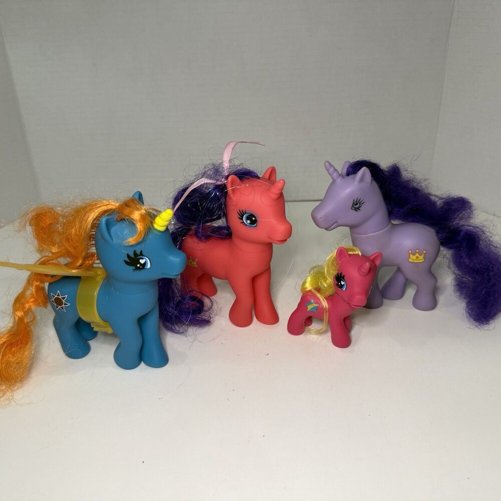 Gi-Go Pony Figure Lot 4 Pegasus w/ Removable Wings Unicorn Brushable Hair Toy